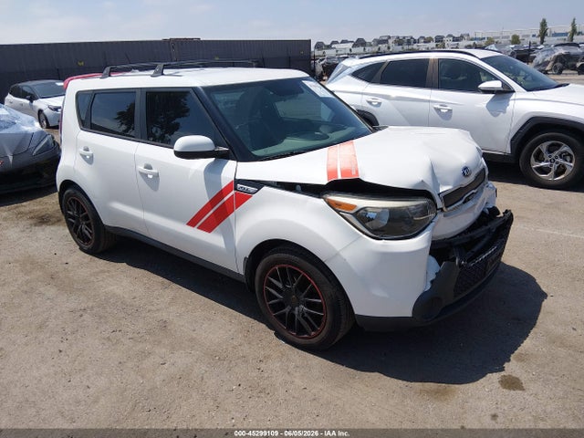 Salvage Kia Soul Image