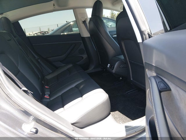 Tesla Model 3 Rear-wheel Drive