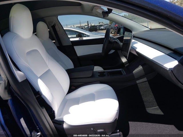 Tesla Model Y Long Range Dual Motor All-wheel Drive