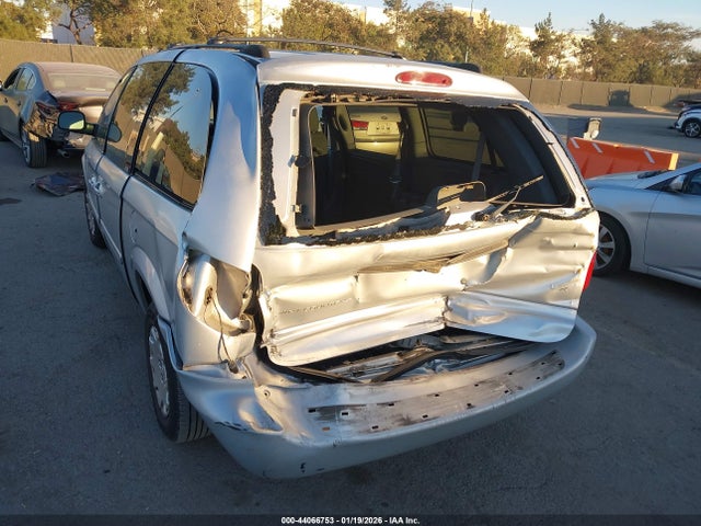 Chrysler Town & Country Lx