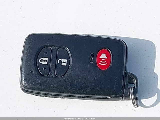 Toyota Prius Three