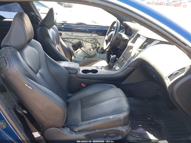 INFINITI Q60 3.0t Luxe