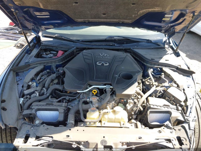 INFINITI Q60 3.0t Luxe