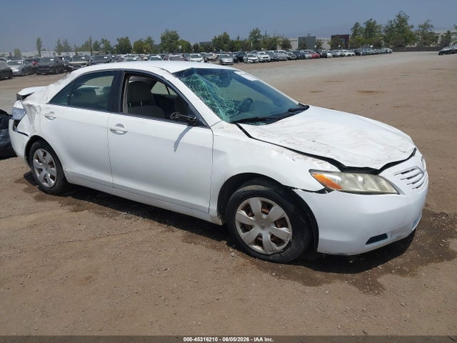 Salvage Toyota Camry Image