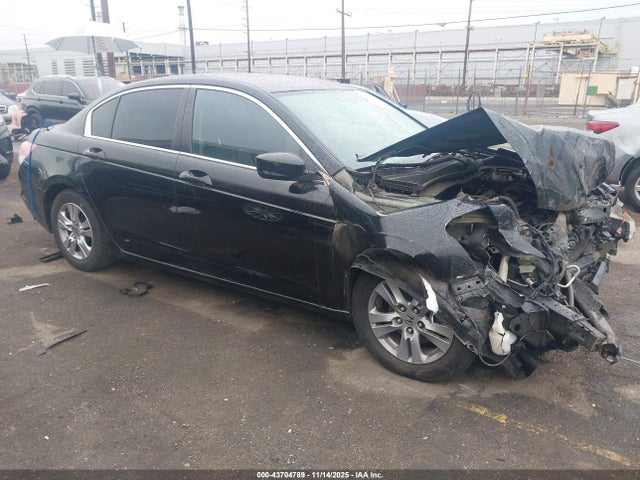 Salvage Honda Accord Image
