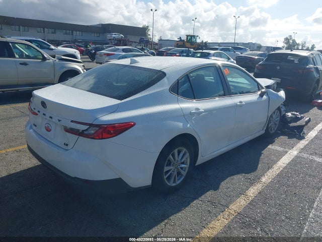 Toyota Camry Le