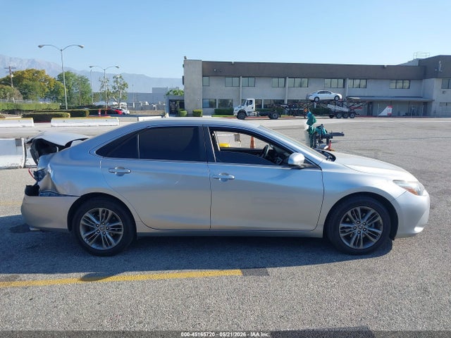 Toyota Camry Se