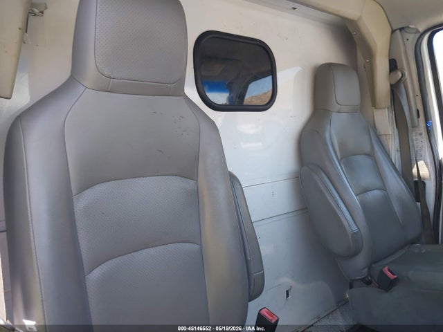 Ford E-350