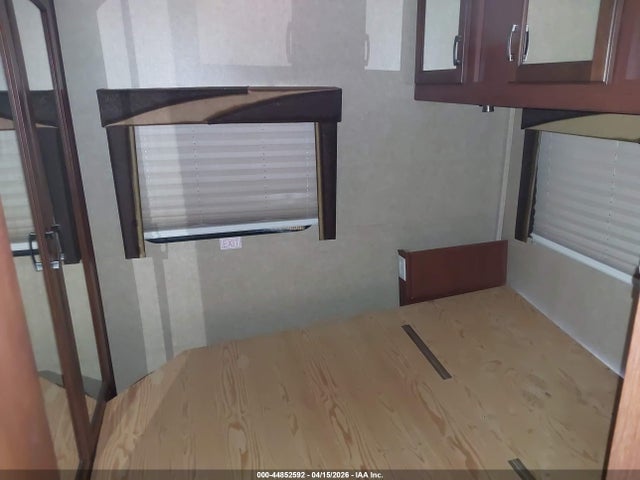 Jayco E-450 Cutaway