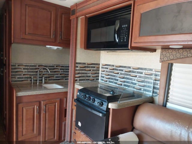 Jayco E-450 Cutaway