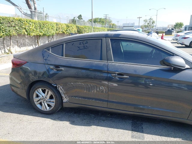 Hyundai ELANTRA Value Edition