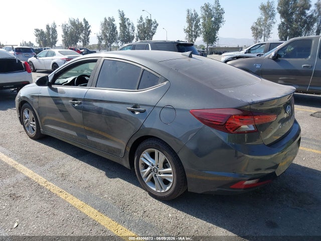 Hyundai ELANTRA Value Edition