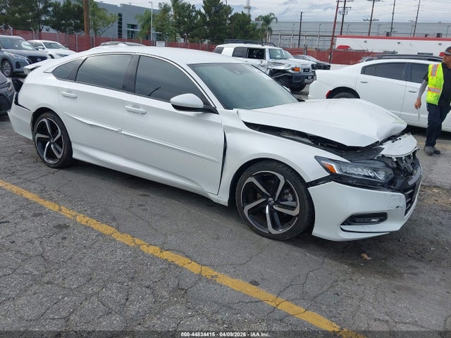 Salvage Honda Accord Image