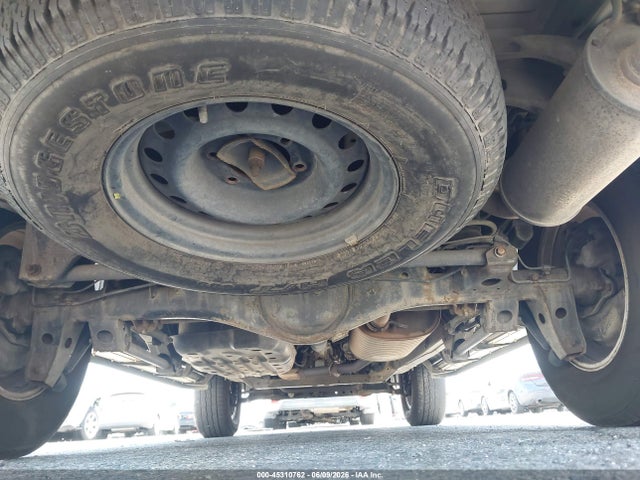 Toyota Sequoia Sr5 V8