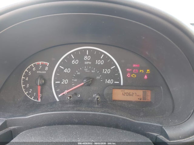 Nissan Versa 1.6 S
