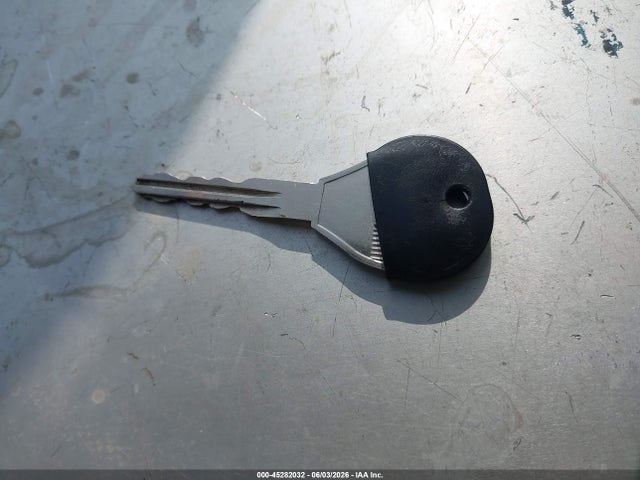 Nissan Versa 1.6 S