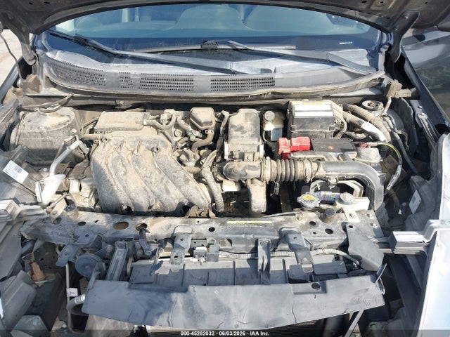 Nissan Versa 1.6 S