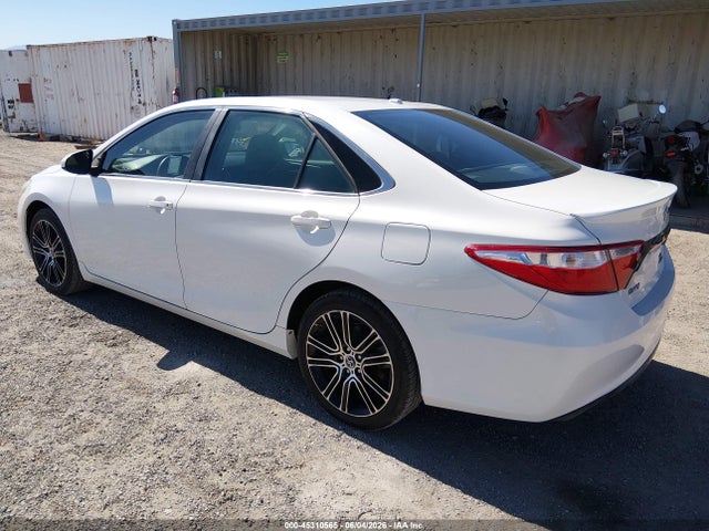 Toyota Camry Se