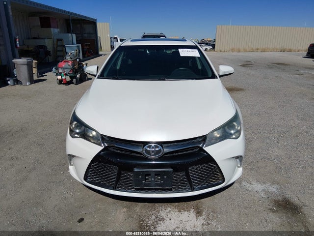 Toyota Camry Se