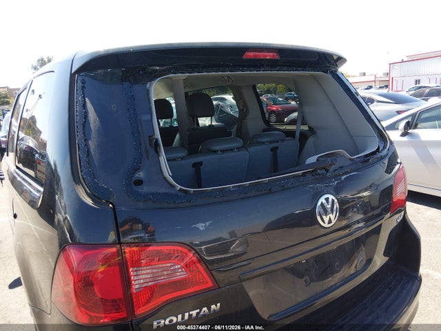Volkswagen Routan Sel