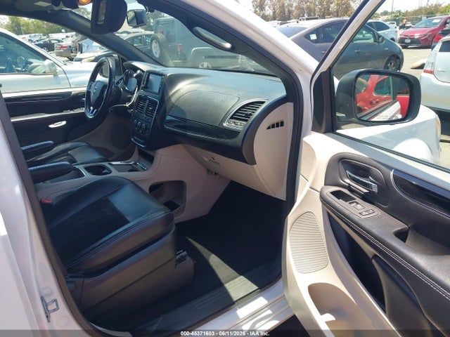 Dodge Grand Caravan Sxt