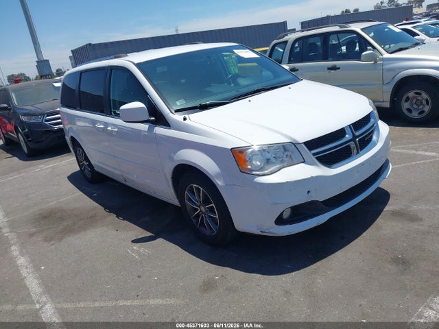Salvage Dodge Grand Caravan Image