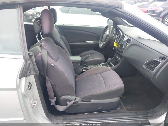 Chrysler 200 Touring