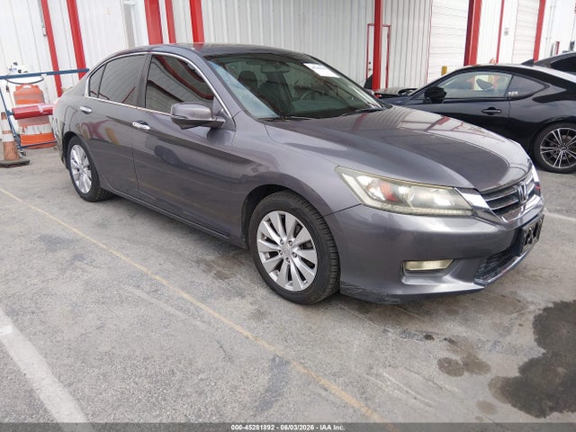 Salvage Honda Accord Image