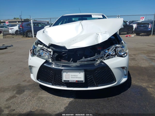 Toyota Camry Se