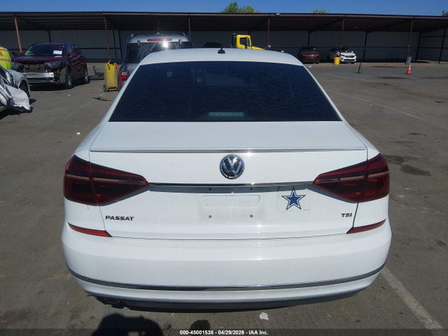 Volkswagen Passat 1.8t S