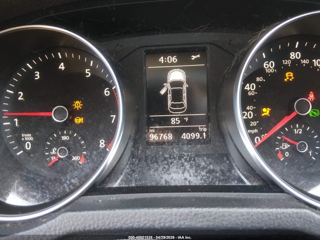 Volkswagen Passat 1.8t S