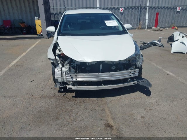 Toyota Prius Two