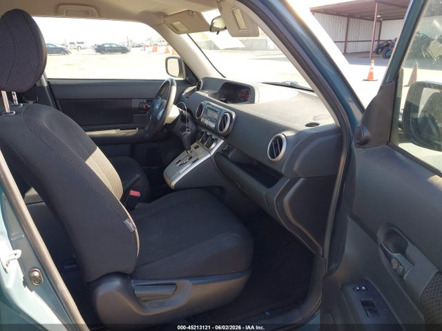 Scion xB