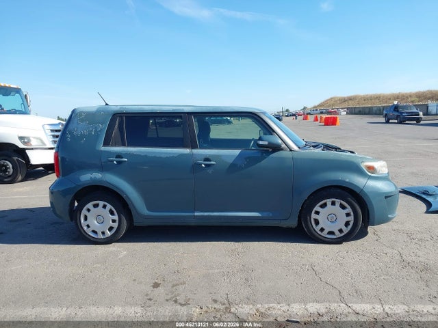 Scion xB