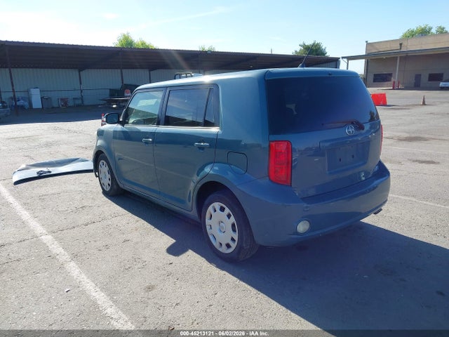 Scion xB