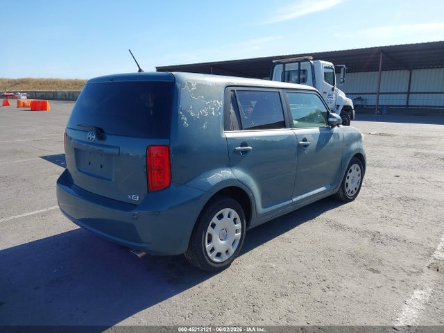 Scion xB