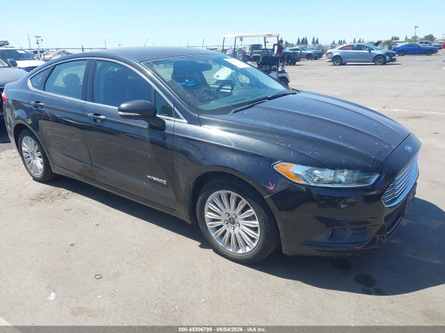 Salvage Ford Fusion Image