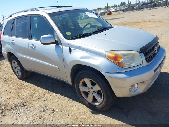 Salvage Toyota RAV4 Image