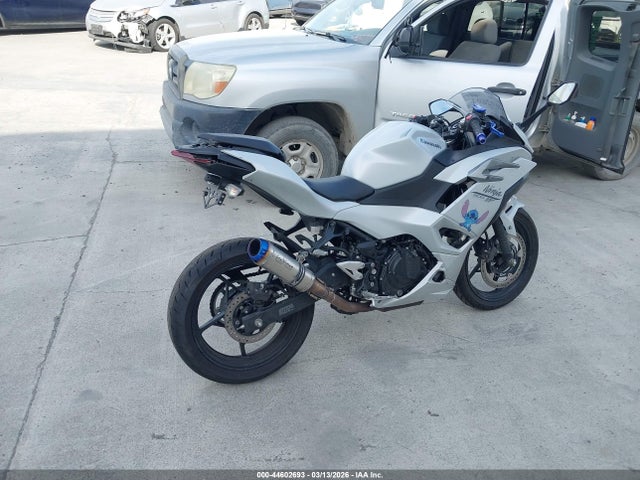 Kawasaki Ex500 H
