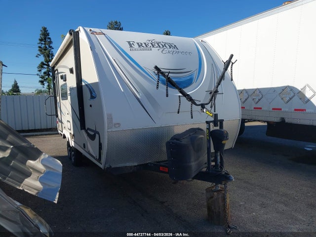 Salvage Forestriver Freedom 192rbs Image