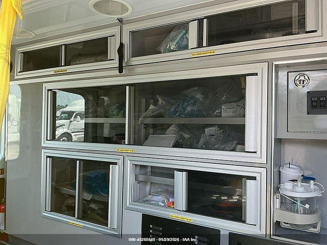 Ford Ambulance Transit 250