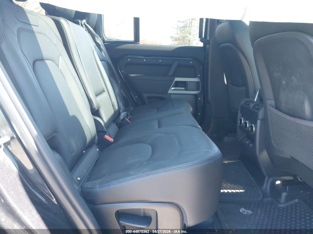 Land Rover Defender 110 P400 S