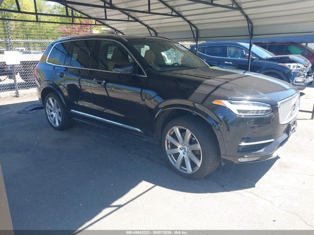 Salvage Volvo XC90 Image