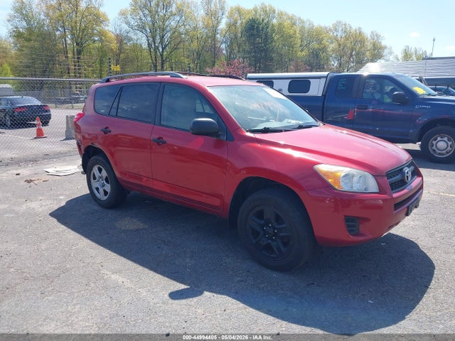 Salvage Toyota RAV4 Image
