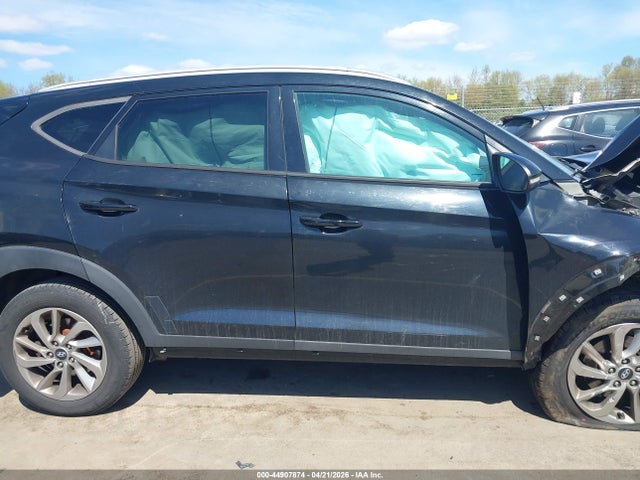 Hyundai TUCSON Se Plus