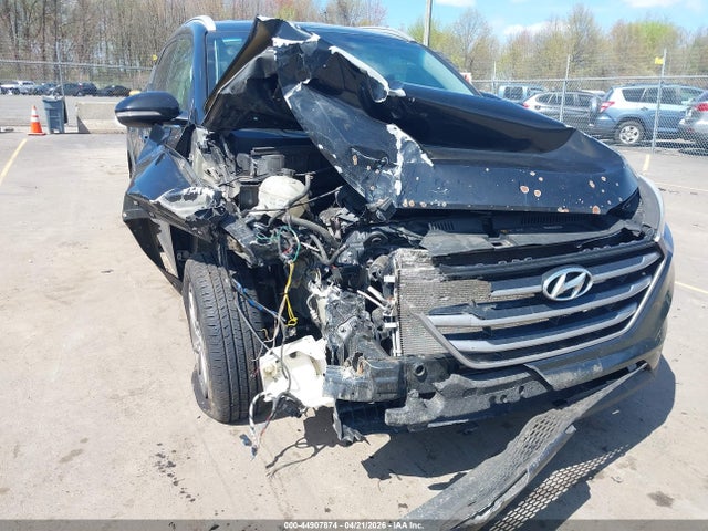 Hyundai TUCSON Se Plus