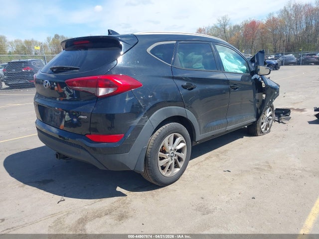 Hyundai TUCSON Se Plus