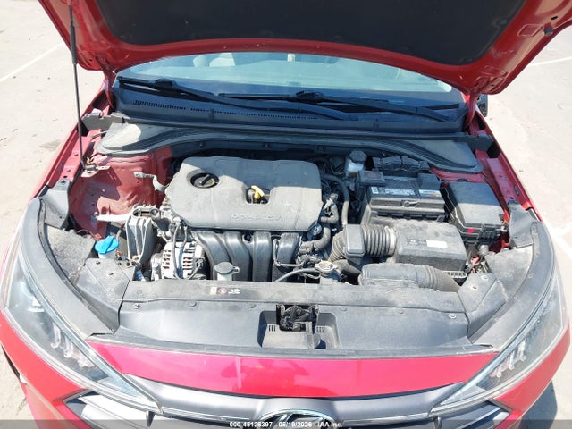Hyundai ELANTRA Sel