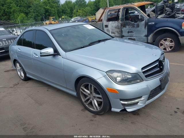 Salvage Mercedes-Benz C-Class Image