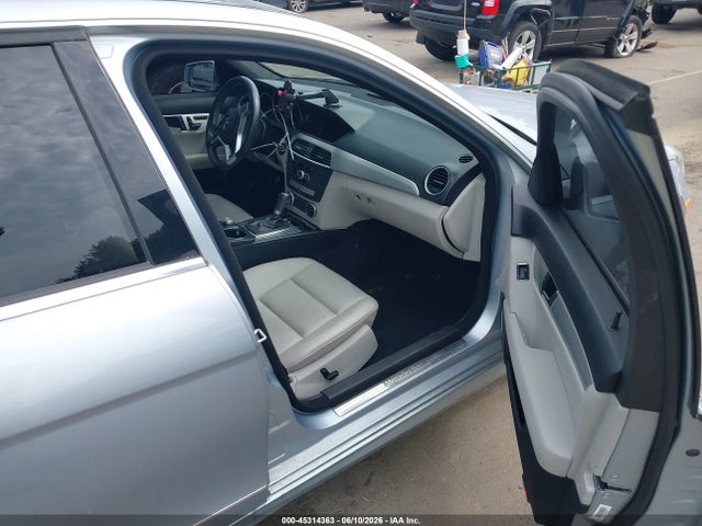 Mercedes-Benz C-Class Sport 4matic